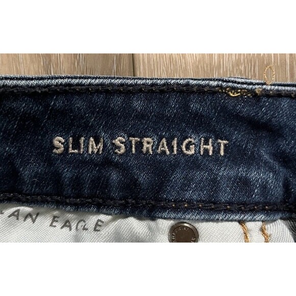 American Eagle Next Level Airflex Slim Straight Distressed Jeans Mens Sz 33x32 - Picture 8 of 9
